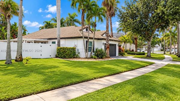 Brittany At Silver Lakes, 17542 NW 12th St, Pembroke Pines, Florida 33029, image 1