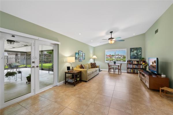 Falcon's Lea, 6581 Falconsgate Ave, Davie, Florida 33331, image 2