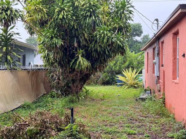 2118 NW 83rd St, Unincorporated Dade County, Florida 33147, image 1