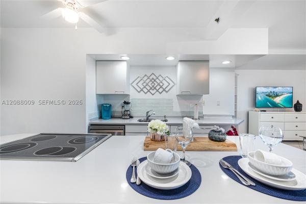 The Decoplage, 100 Lincoln Rd #515, Miami Beach, Florida 33139, image 1
