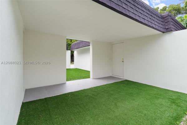 The Woodlands, 4705 Bayberry Ln, Tamarac, Florida 33319, image 2