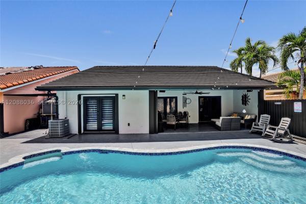 West Lakes Gardens, 8971 NW 150th Ter, Miami Lakes, Florida 33018, image 3