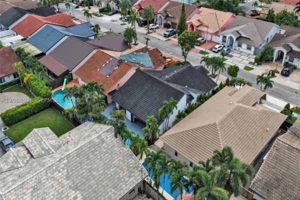West Lakes Gardens, 8971 NW 150th Ter, Miami Lakes, Florida 33018, image 1