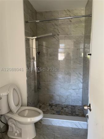 15318 SW 72nd St #15-21, Unincorporated Dade County, Florida 33193, image 2