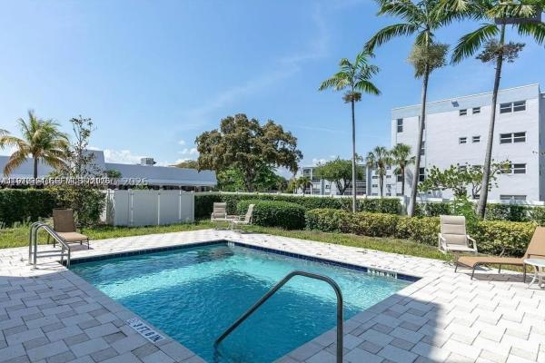 The Dania Place, 555 E Dania Beach Blvd #5, Dania Beach, Florida 33004, image 1