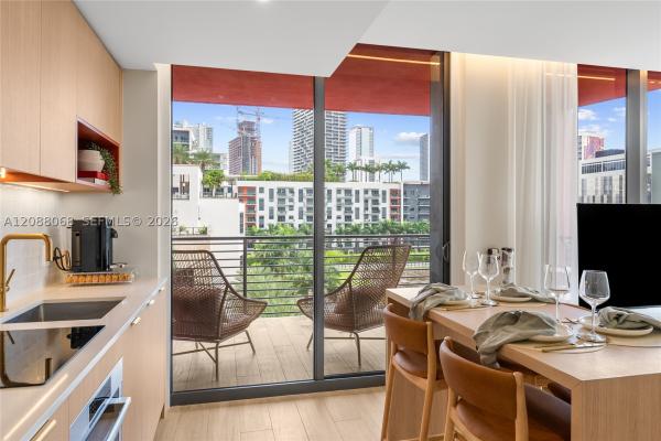 90 NE 32nd St #501, Miami, Florida 33137, image 1