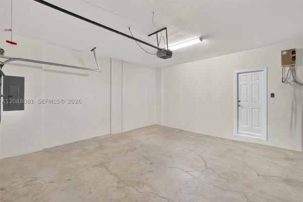 16605 SW 42nd Way, Unincorporated Dade County, Florida 33185, image 2