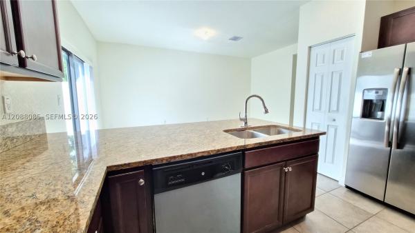 Aquabella, 10570 W 33rd Ln, Hialeah, Florida 33018, image 3