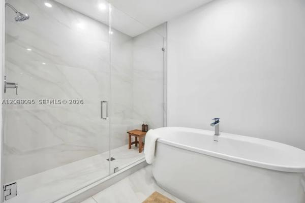Aurora, 17550 Collins Ave #801, Sunny Isles Beach, Florida 33160, image 3