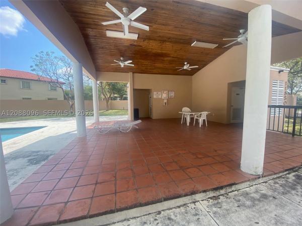 11800 SW 80th St #114, Unincorporated Dade County, Florida 33183, image 1