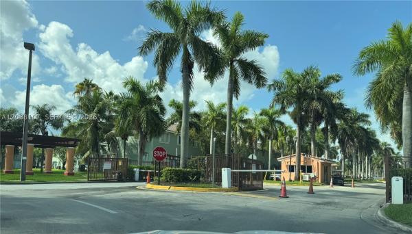 Shoma Townhomes At Keys Cove, 2835 SE 15th Rd #85, Homestead, Florida 33035, image 3