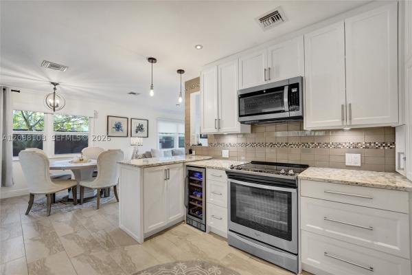 Meadowbrook, 418 NW 20th St, Wilton Manors, Florida 33311, image 3
