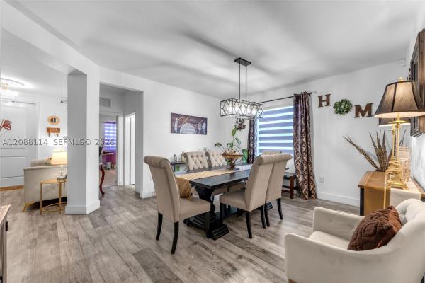 Kingman Commons, 2484 SE 2nd St, Homestead, Florida 33033, image 2