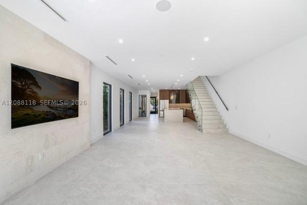 Grapeland, 2610 SW 17th St, Miami, Florida 33145, image 3