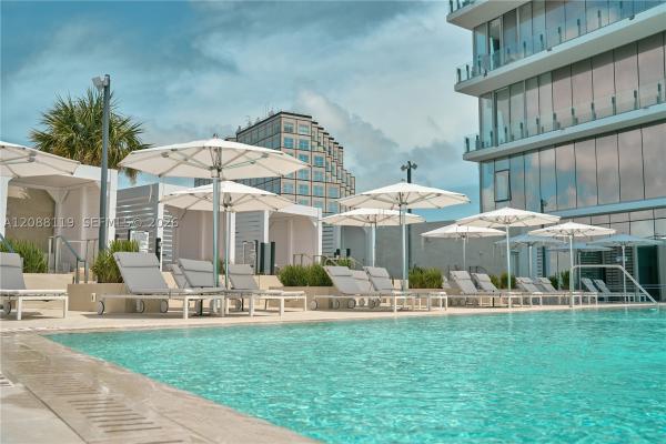300 Biscayne Boulevard Way #4007W, Miami, Florida 33131, image 3