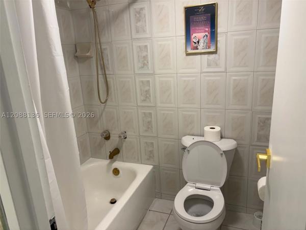 3725 S Ocean Dr #306, Hallandale Beach, Florida 33019, image 3
