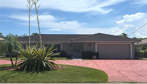 Coral Key Villas, 2480 NE 46th St, Lighthouse Point, Florida 33064, image 1