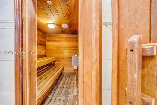 Parker Plaza Estates, 2030 S Ocean Dr #1710, Hallandale Beach, Florida 33009, image 3