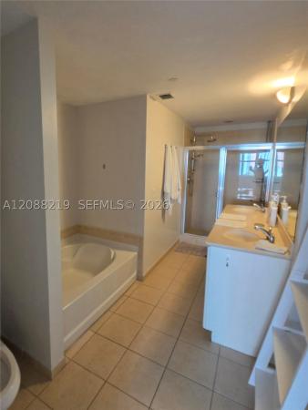 Aventura Marina 1, 3340 NE 190th St #705, Aventura, Florida 33180, image 1