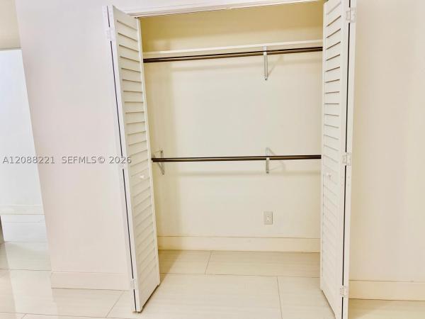 Pickwick Lake Estates, 18320 NE 7th Ct, North Miami Beach, Florida 33179, image 1