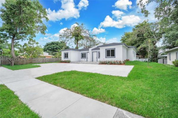 2448 NW 42nd St #B, Unincorporated Dade County, Florida 33142, image 2