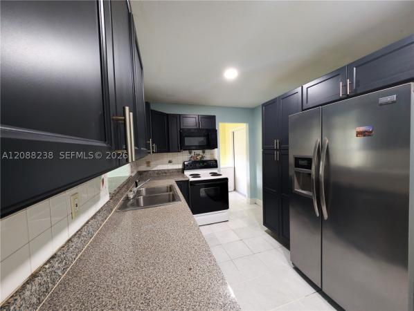 Miramar Residential, 2912 Sunshine Blvd, Miramar, Florida 33023, image 2