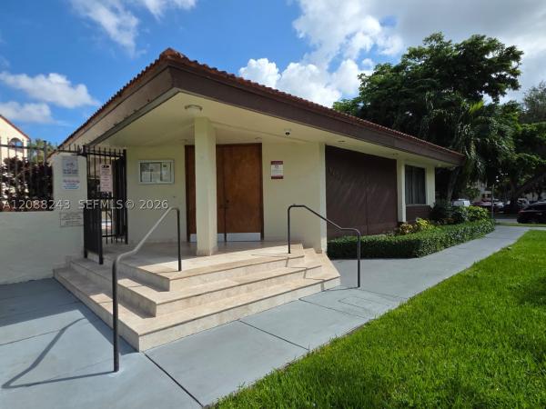 9060 SW 125th Ave #C202, Unincorporated Dade County, Florida 33186, image 1