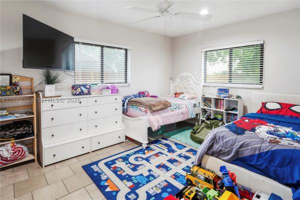Chevy Chase, 10650 NW 42nd Dr, Coral Springs, Florida 33065, image 2