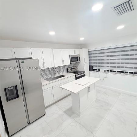 10305 SW 149th Ter #SINGLE, Unincorporated Dade County, Florida 33176, image 3