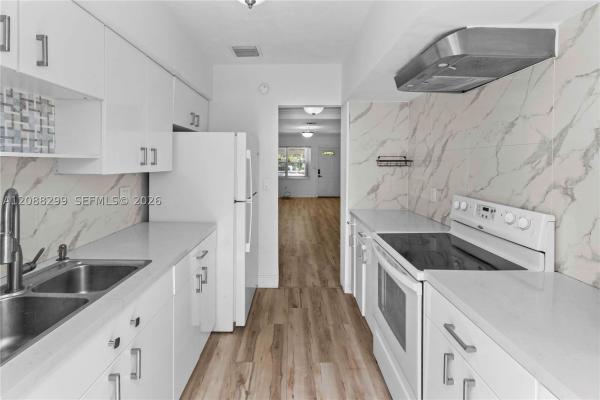 2530 SW 27th St, Miami, Florida 33133, image 3