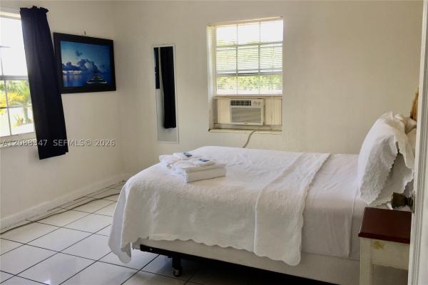 Shenandoah, 1801 SW 10th St, Miami, Florida 33135, image 1