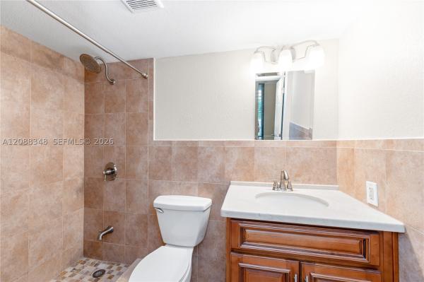 Brickell Key Two, 540 Brickell Key Dr #600, Miami, Florida 33131, image 2