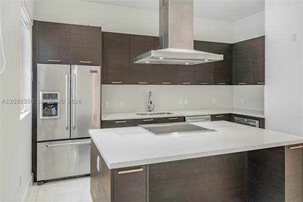 9165 NW 33rd St, Doral, Florida 33172, image 2