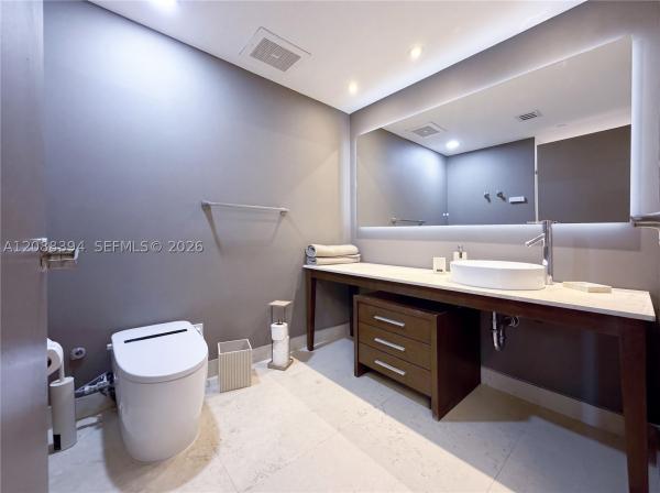 Icon Brickell Tower 1, 465 Brickell Ave #5704, Miami, Florida 33131, image 3