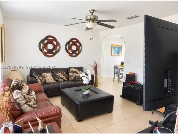 Cutler Ridge Manor Estates, Cutler Bay, Florida 33157, image 2