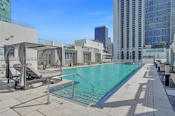 Paramount Miami Worldcenter, 851 NE 1st Ave #1403, Miami, Florida 33132, image 1
