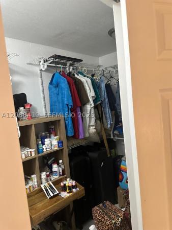 Boulevard Heights, Hollywood, Florida 33024, image 2