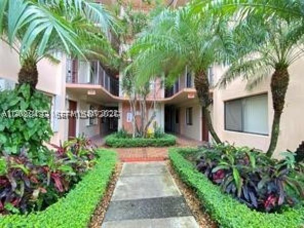 8700 SW 133rd Avenue Rd #108, Unincorporated Dade County, Florida 33183, image 2