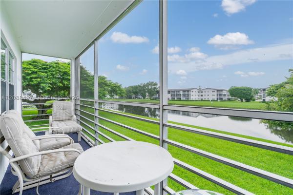523 Fanshaw M, Boca Raton, Florida 33434, image 1