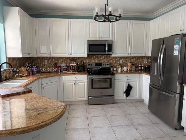 Grove Place, 1423 SW 158th Ave, Pembroke Pines, Florida 33027, image 3