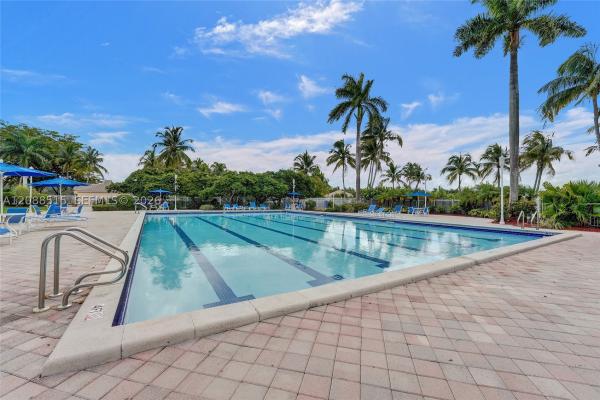 The Landings At Pembroke Isles, 2256 NW 170th Ave, Pembroke Pines, Florida 33028, image 3