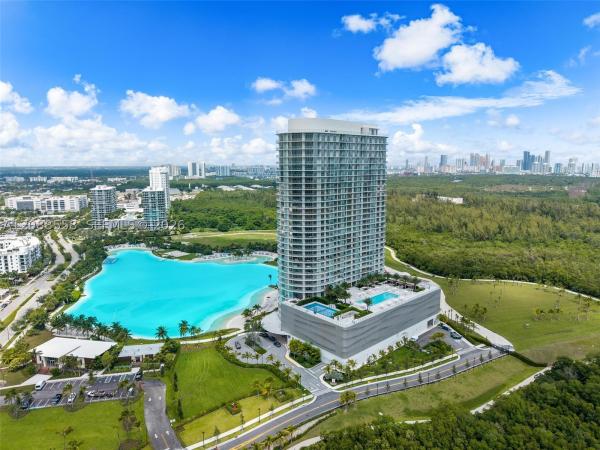 2411 Laguna Cir #2803, Miami, Florida 33181, image 1