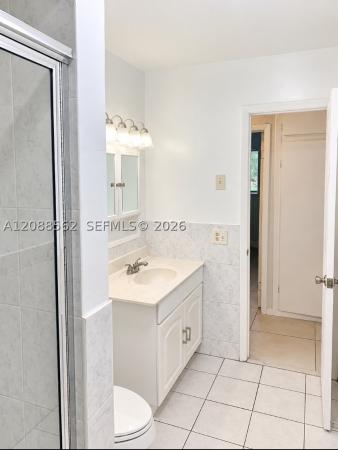 Pasadena Lakes, 320 NW 93rd Ter, Pembroke Pines, Florida 33024, image 2