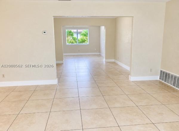 Pasadena Lakes, 320 NW 93rd Ter, Pembroke Pines, Florida 33024, image 3