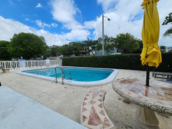 Point Bay North, 520 NE 38th St #12, Miami, Florida 33137, image 3