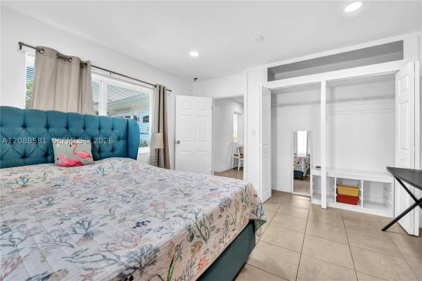 North Hollywood, 326 SW 14th St #1-3, Dania Beach, Florida 33004, image 1