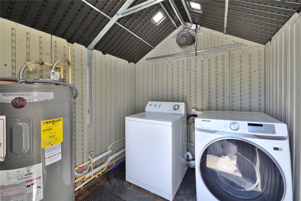 North Hollywood, 326 SW 14th St #1-3, Dania Beach, Florida 33004, image 3