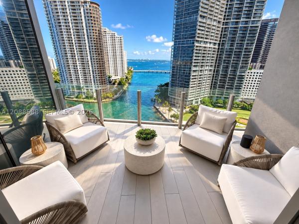 300 Biscayne Boulevard Way #1605W, Miami, Florida 33131, image 3