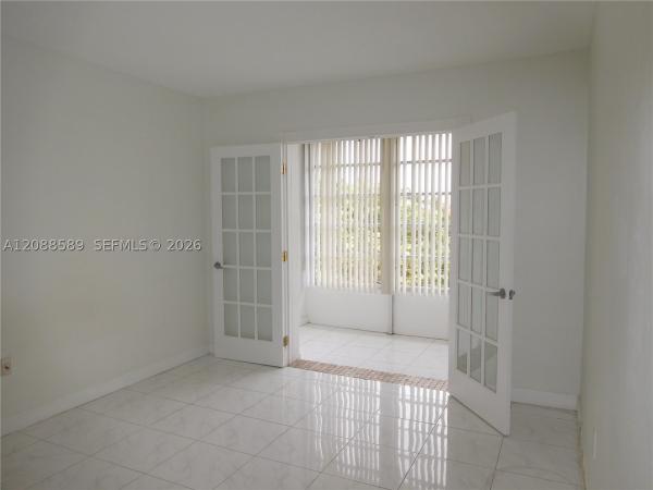 Biscayne Lake Gardens, 2820 NE 201st Ter #F321, Aventura, Florida 33180, image 1
