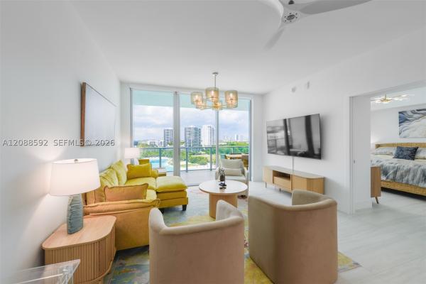 2300 Laguna Cir #807, North Miami, Florida 33181, image 2